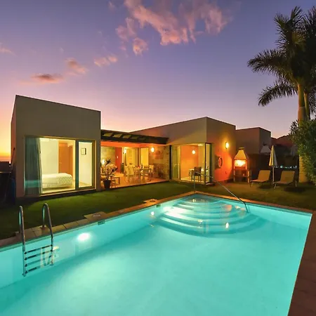 3 In Par 4 By Interhome Villa