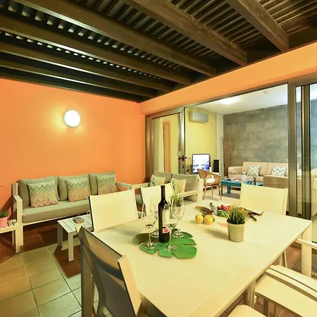 3 In Par 4 By Interhome Maspalomas (Gran Canaria)